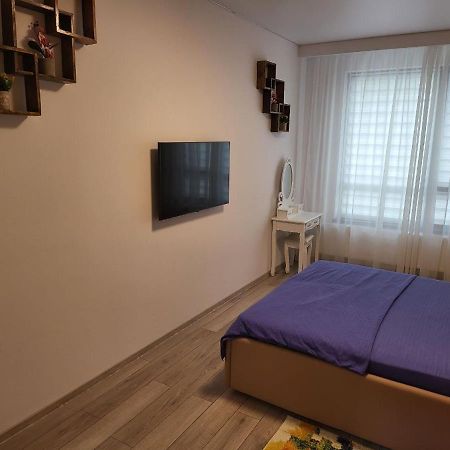Апартаменты Eva Apartament Галац Экстерьер фото